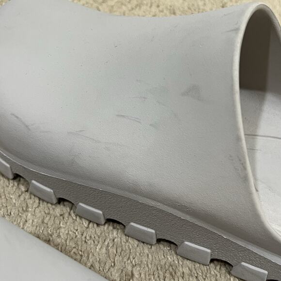 Free People Movement Women's Gray Halftime Mules Clogs Shoes Size 11 Beach Pool - Picture 8 of 10